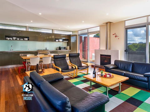 Architect Designed House Nestled In The Dunes - Nambucca Heads Accommodation 0