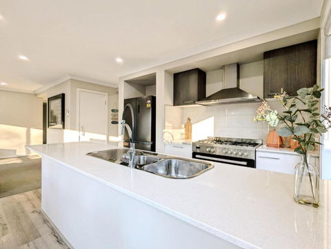Arina On Lakes - Nambucca Heads Accommodation 4