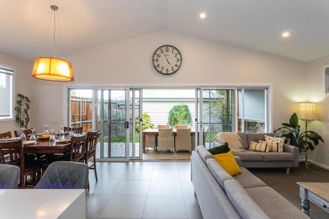 Armidale Cottage - House 1 - Nambucca Heads Accommodation 4