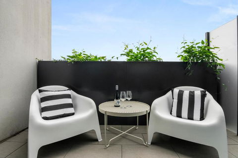 Art Deco - Collingwood Hideaway - Nambucca Heads Accommodation 2