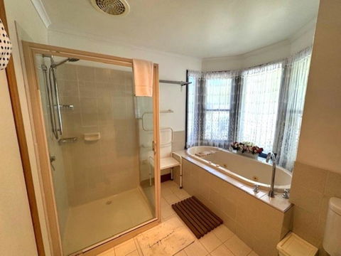 Artee House - A Bright Escape - Nambucca Heads Accommodation 4