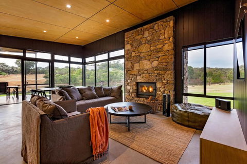 Artisan Koorabin - Nambucca Heads Accommodation 1