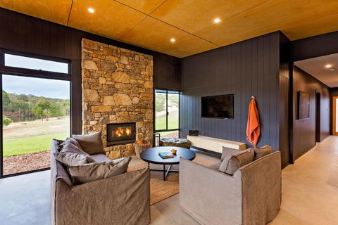 Artisan Koorabin - Nambucca Heads Accommodation 2
