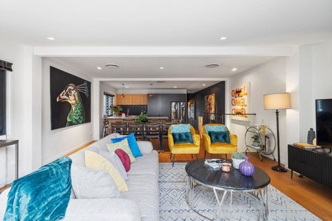 Artscape, Newtown Villa - Nambucca Heads Accommodation 0