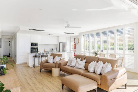Aura 3 Spectacular Beachside Views - Nambucca Heads Accommodation 3
