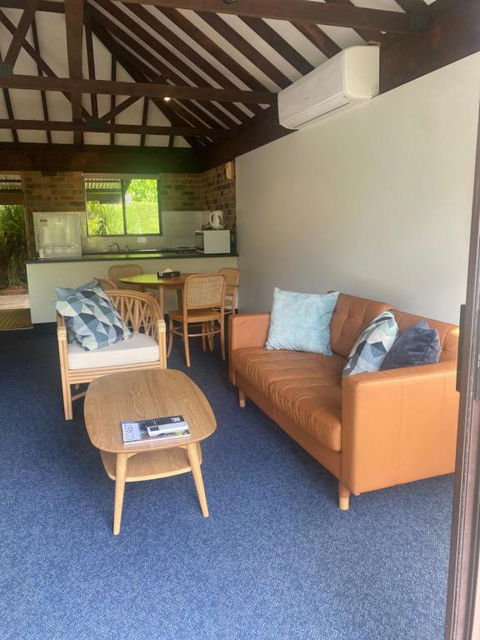 Avoca Beach Hotel - Nambucca Heads Accommodation 4