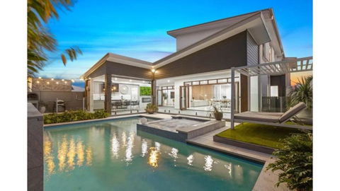 Avoca Beach Retreat - Nambucca Heads Accommodation 2