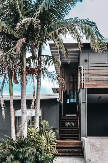 BAY PROPERTIES . The Big Chill - Nambucca Heads Accommodation 2