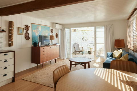BAY PROPERTIES . The Sailors Bungalow - Nambucca Heads Accommodation 0