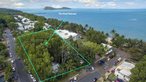 The Reef Retreat Palm Cove - Nambucca Heads Accommodation 9
