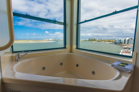 La Promenade - Nambucca Heads Accommodation 36