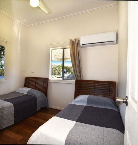 Absolute Waterfront - Nambucca Heads Accommodation 3
