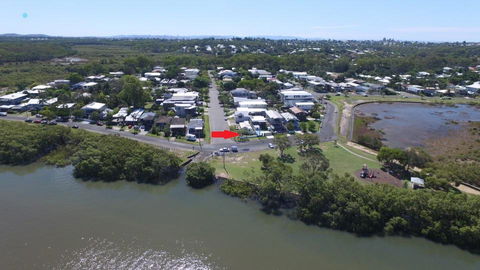 Absolute Waterfront - Nambucca Heads Accommodation 13