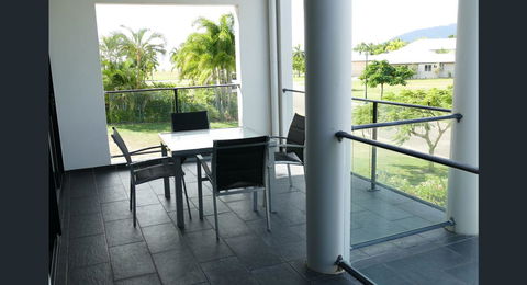 Hinchinbrook Holiday Apartments - Nambucca Heads Accommodation 36