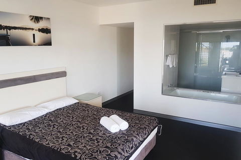 Hinchinbrook Holiday Apartments - Nambucca Heads Accommodation 11