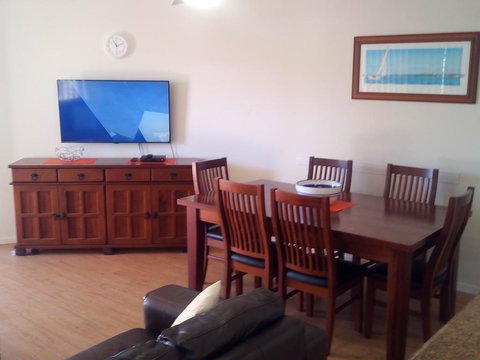 The Apartments Kings Beach Surfside - Nambucca Heads Accommodation 2