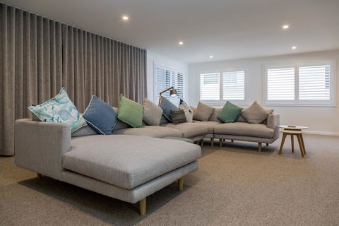 'Salt & Light' Mollymook - Nambucca Heads Accommodation 2