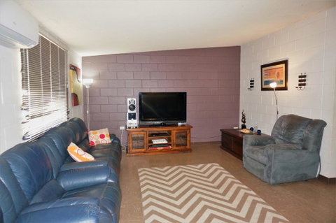 13 Grenadier Street - Shady Haven With A Large Outdoor Entertaining Area - Nambucca Heads Accommodation 3