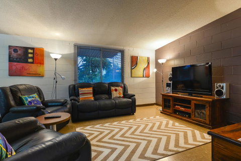 13 Grenadier Street - Shady Haven With A Large Outdoor Entertaining Area - Nambucca Heads Accommodation 2