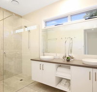 18 on Rayner - swish apartment Myrtleford - Nambucca Heads Accommodation