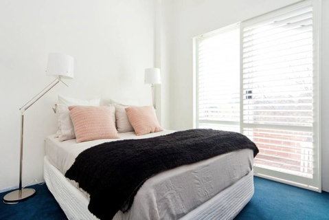 2 Bed Sydney Executive Apt Close To City - Nambucca Heads Accommodation 2
