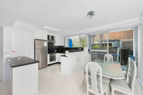2 Cirrus - Nambucca Heads Accommodation 3