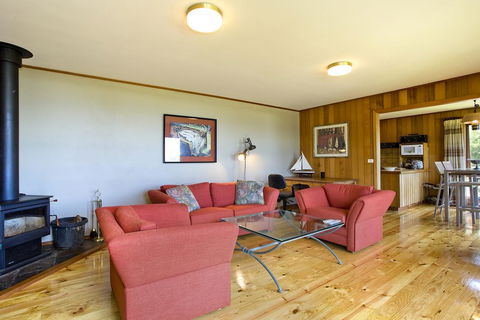 2 Degrees Of Separation - Nambucca Heads Accommodation 1