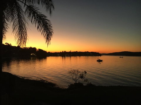 2 The Shores Soldiers Point - Waterfront - Uninterrupted Water Views INCLUDING ALL LINEN & TOWELS, Free Wi-Fi - Nambucca Heads Accommodation 3