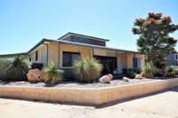 2 Trout Place - 4 Bedroom Holiday Home for the Nautical Adventurers