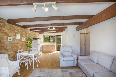 2/81 Clyde St - Villa De Golf At Mollymook - Nambucca Heads Accommodation 0
