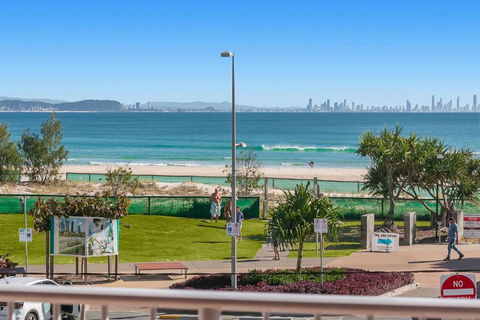 Beach Lodge Unit 9 - Nambucca Heads Accommodation 1