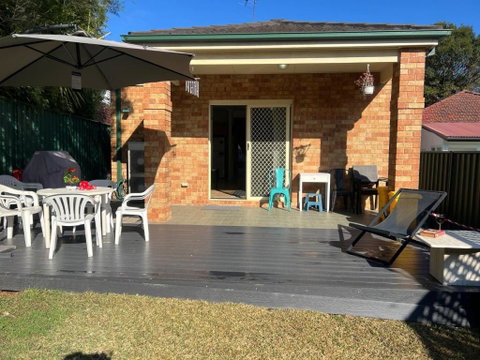 Bexley North Entire Two Storey House 4 Or 5 BR Close To Train Station And Airport - Nambucca Heads Accommodation 2