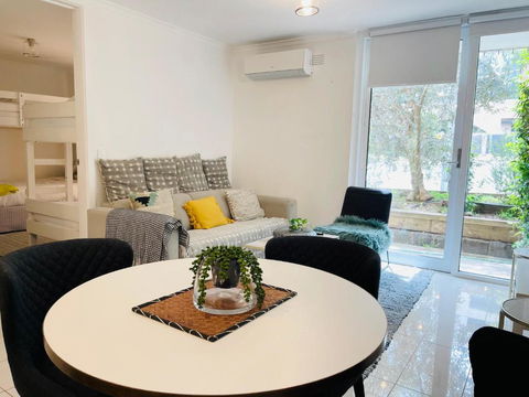 D101 Charming Apartment- Free Parking - Nambucca Heads Accommodation 0