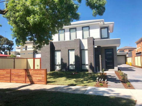D110 Sweet Melon Super Stay-fantastic - Nambucca Heads Accommodation 0