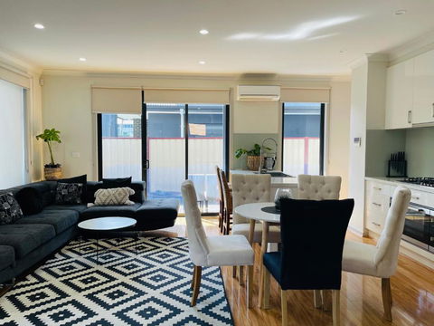 D110 Sweet Melon Super Stay-fantastic - Nambucca Heads Accommodation 1