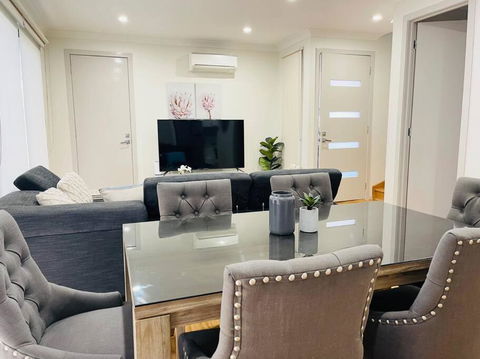 D112 Braybrook Central Stay-Great Getaway - Nambucca Heads Accommodation 3