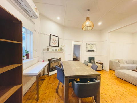 D114 Victorian Central Stay - Nambucca Heads Accommodation 3