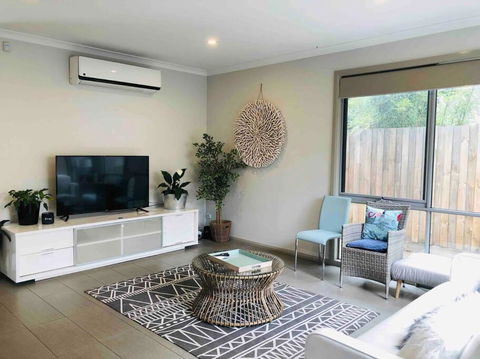 D119 Silver Birch Family Stay - Nambucca Heads Accommodation 0