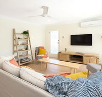 3 Bedroom Apartment Minutes from Main Beach - Nambucca Heads Accommodation
