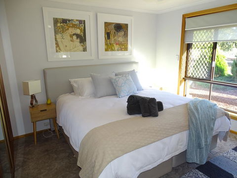3 Pears On The Park McLaren Vale - Nambucca Heads Accommodation 0