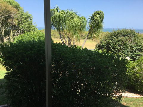 3 Sea/Fraser Island View Deckings, Beachfront, Marina - Nambucca Heads Accommodation 2