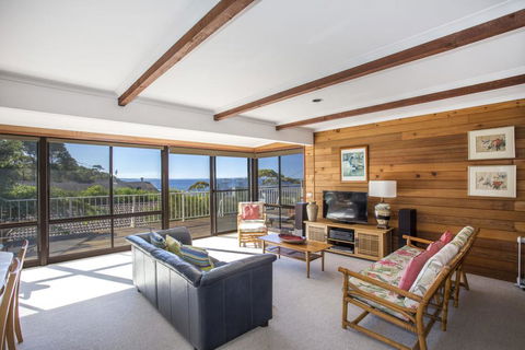 3 Shipton Cres - Heavenly Haven - Nambucca Heads Accommodation 1