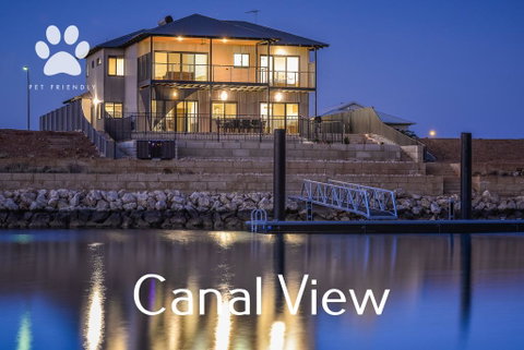 6 Corella Court - PRIVATE JETTY & POOL - Nambucca Heads Accommodation 1