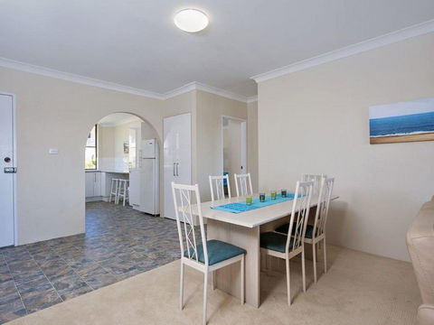 7 The Dunes @ Fingal Bay - Nambucca Heads Accommodation 2
