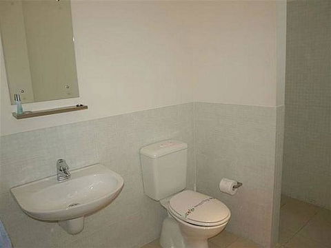 8 ON COAST (4 Night Min) - Nambucca Heads Accommodation 3