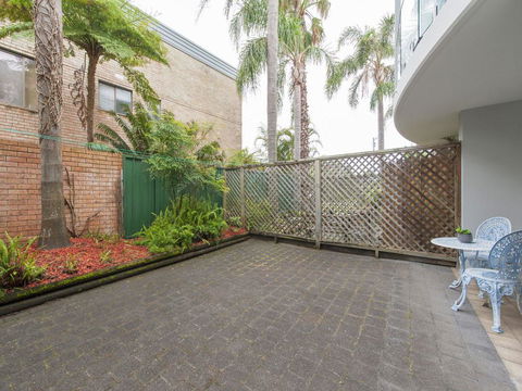 9 Cirrus @ Fingal Bay - Nambucca Heads Accommodation 2
