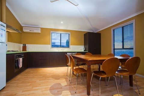 9 Skipjack Circle - Lovely Pet-Friendly Holiday Home With A Breezeway - Nambucca Heads Accommodation 2