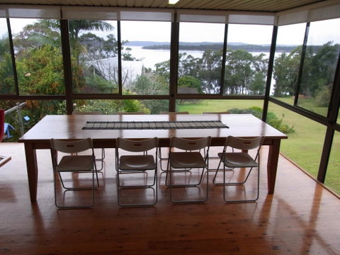 A Lakehouse Escape - Nambucca Heads Accommodation 3