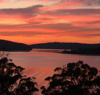 A Lakehouse Escape - Nambucca Heads Accommodation