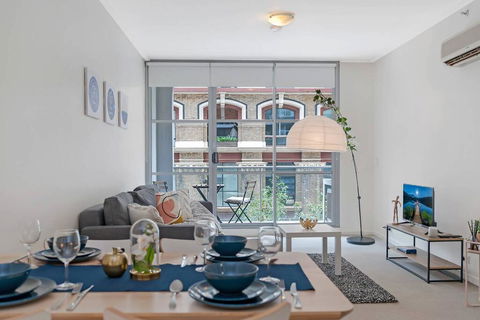 A Modern & Stylish Studio Near Darling Harbour - Nambucca Heads Accommodation 0